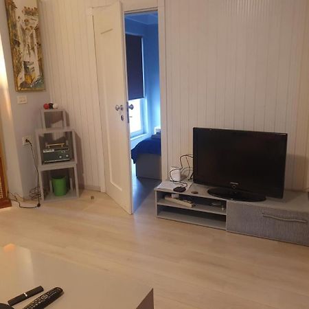 Down Town Tirana Apartment Center Екстер'єр фото