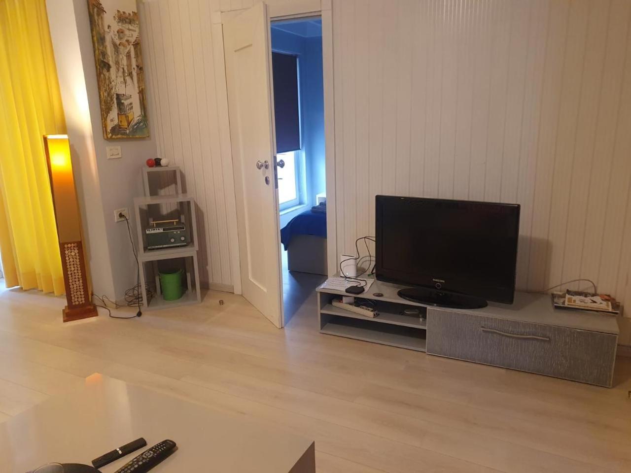 Down Town Tirana Apartment Center Екстер'єр фото