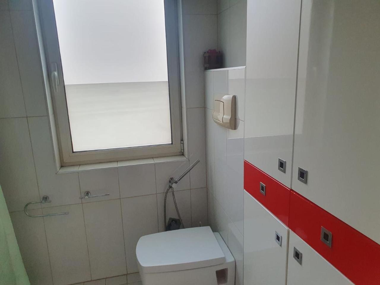 Down Town Tirana Apartment Center Екстер'єр фото