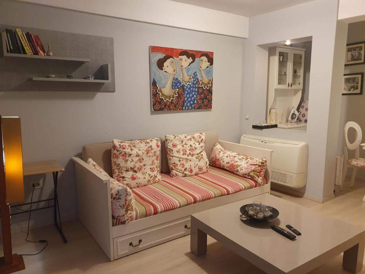 Down Town Tirana Apartment Center Екстер'єр фото