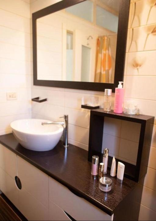 Down Town Tirana Apartment Center Екстер'єр фото